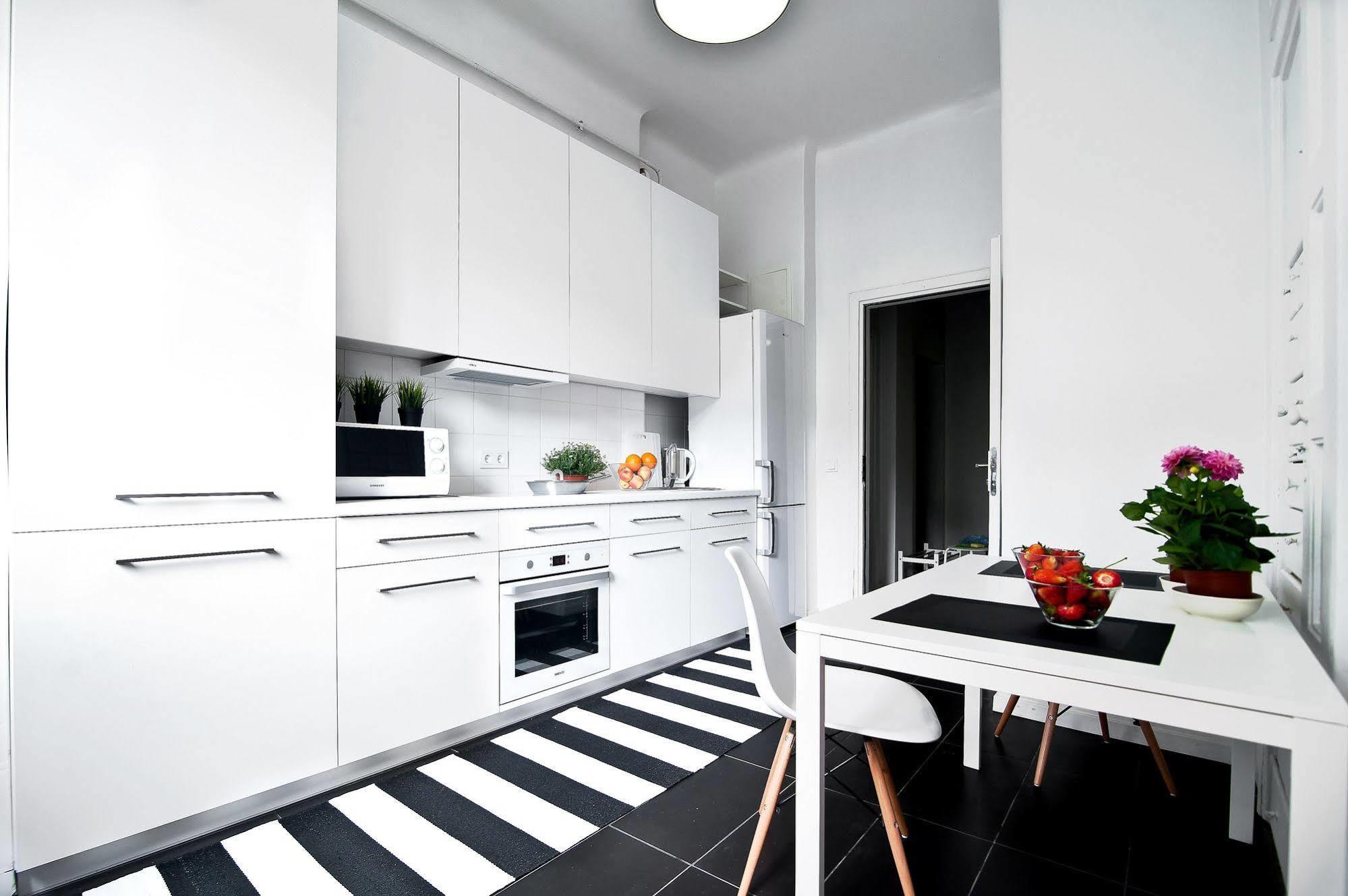Extra Hostel "Easy Kaunas" Eksteriør billede